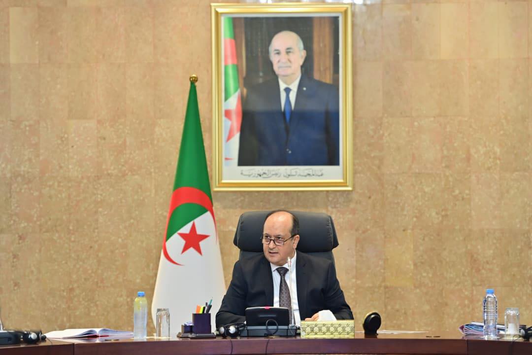 Réunion du Gouvernement/ Examen de dossiers relatifs à la sécurité sociale et l’emploi