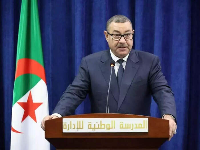 Un service public moderne et plus proche du citoyen / Le président de la République y tient beaucoup, rappelle M. Saïd Sayoud