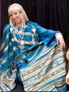 Patrimoine vestimentaire / Un concours pour célébrer la beauté et l’authenticité de la melhfa traditionnelle